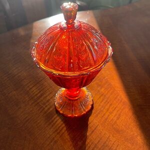 Fenton 1970s Daisy Covered Candy Box 9185 CO beautiful orange/red glass 9"